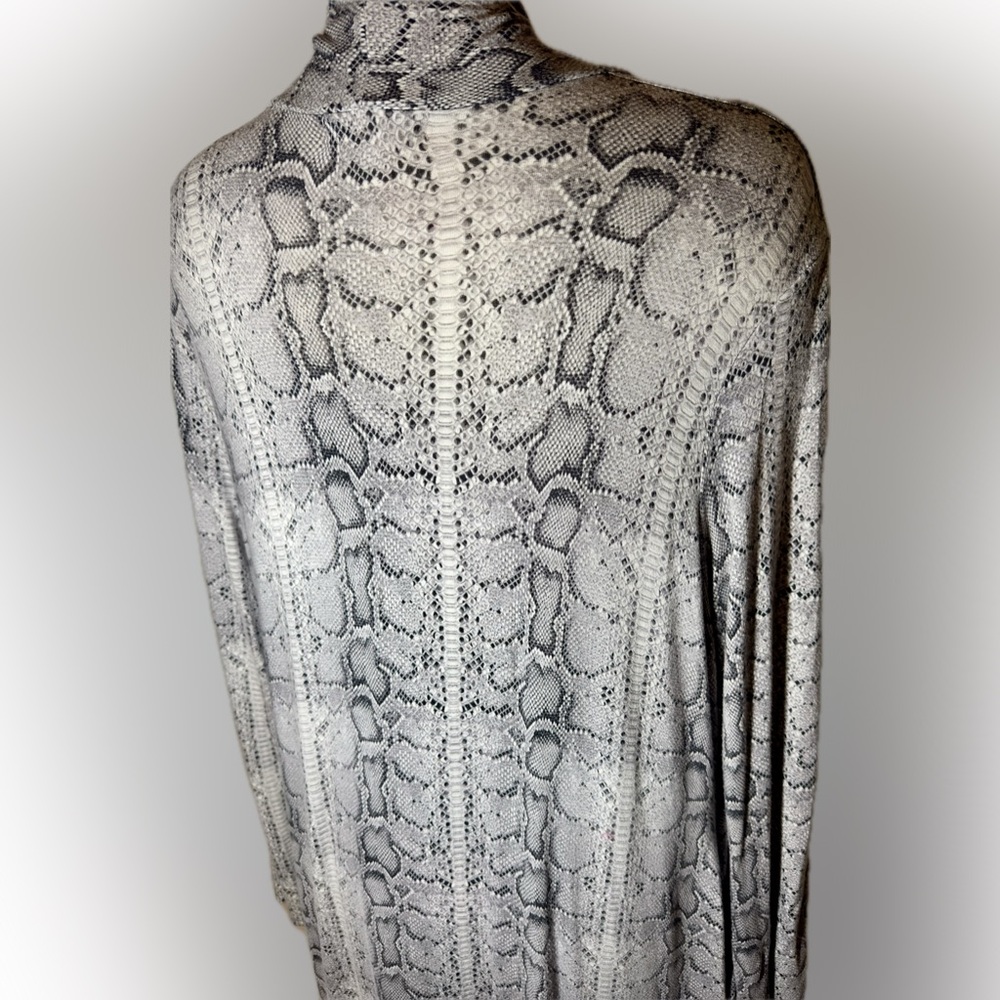 Snakeskin Patterned Open Cardigan - image 3